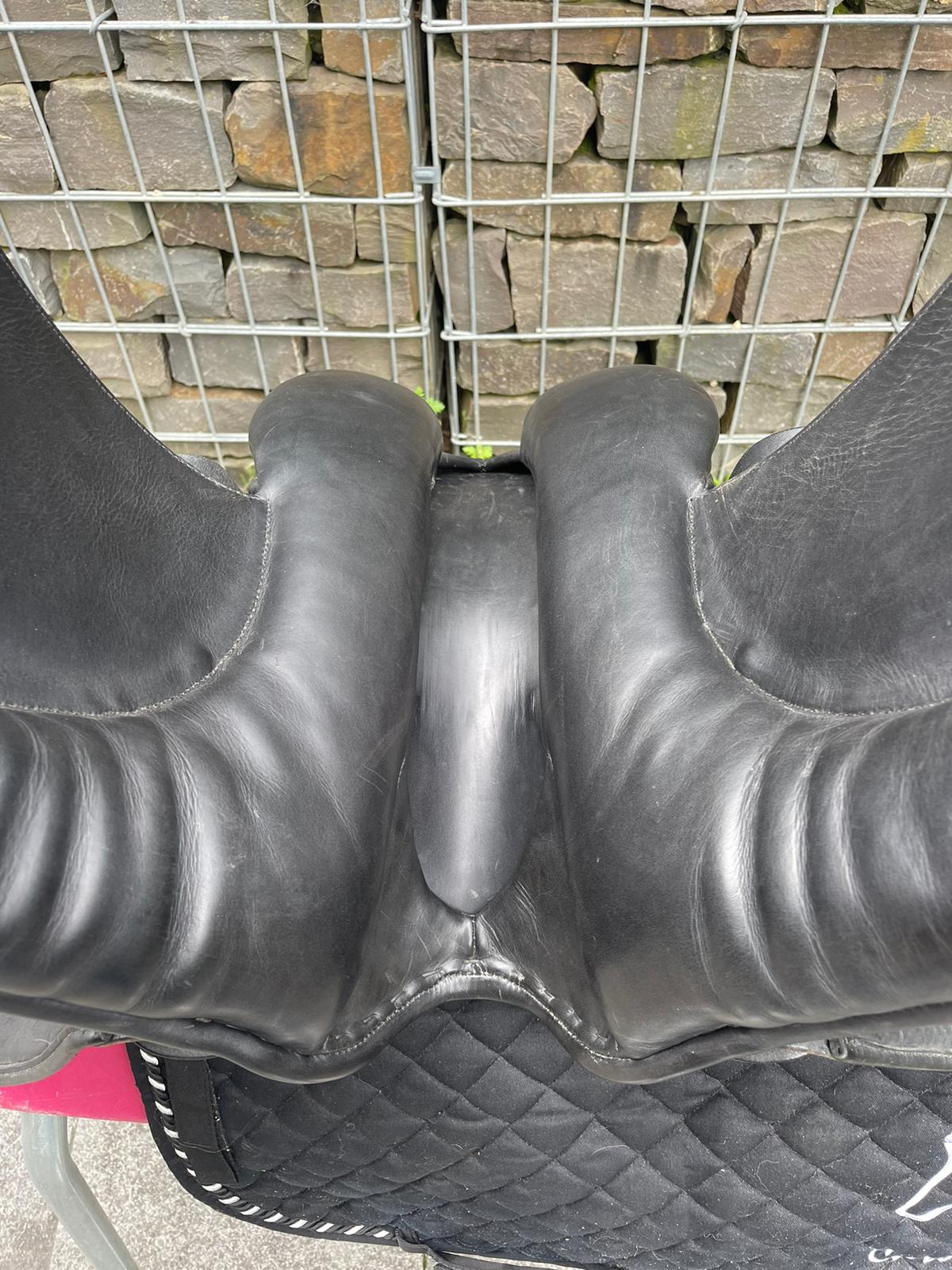 Karl Niedersüss Allegro 17,5" schwarz Dressursattel, Pferdesattel Shop