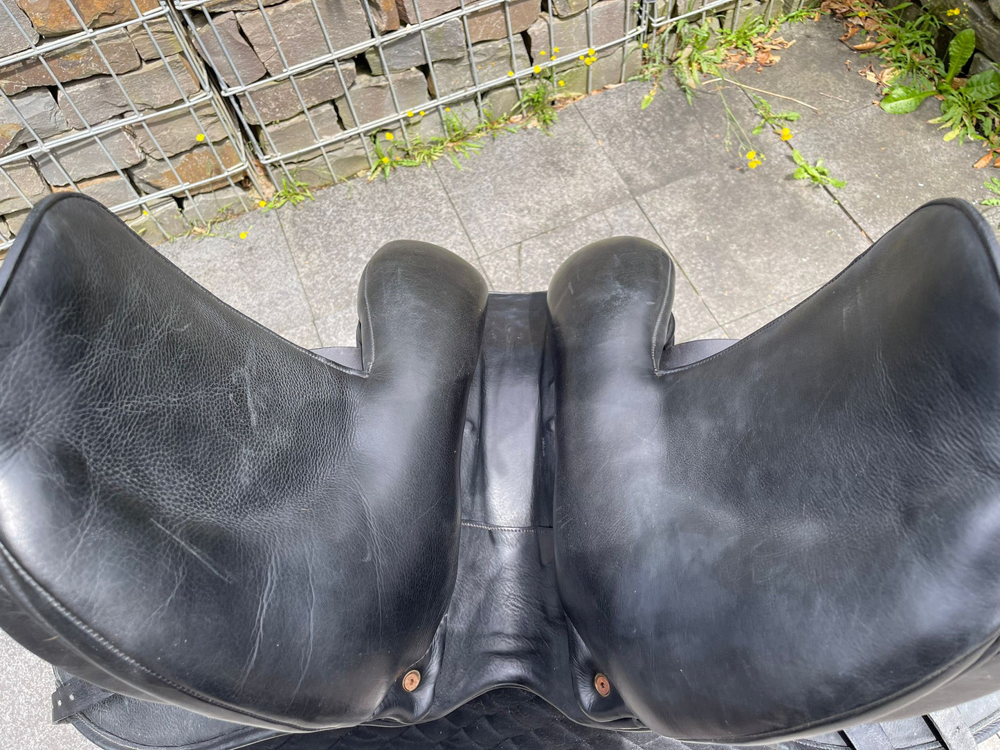 Rossberg 17,5" schwarz Dressursattel, Pferdesattel Shop