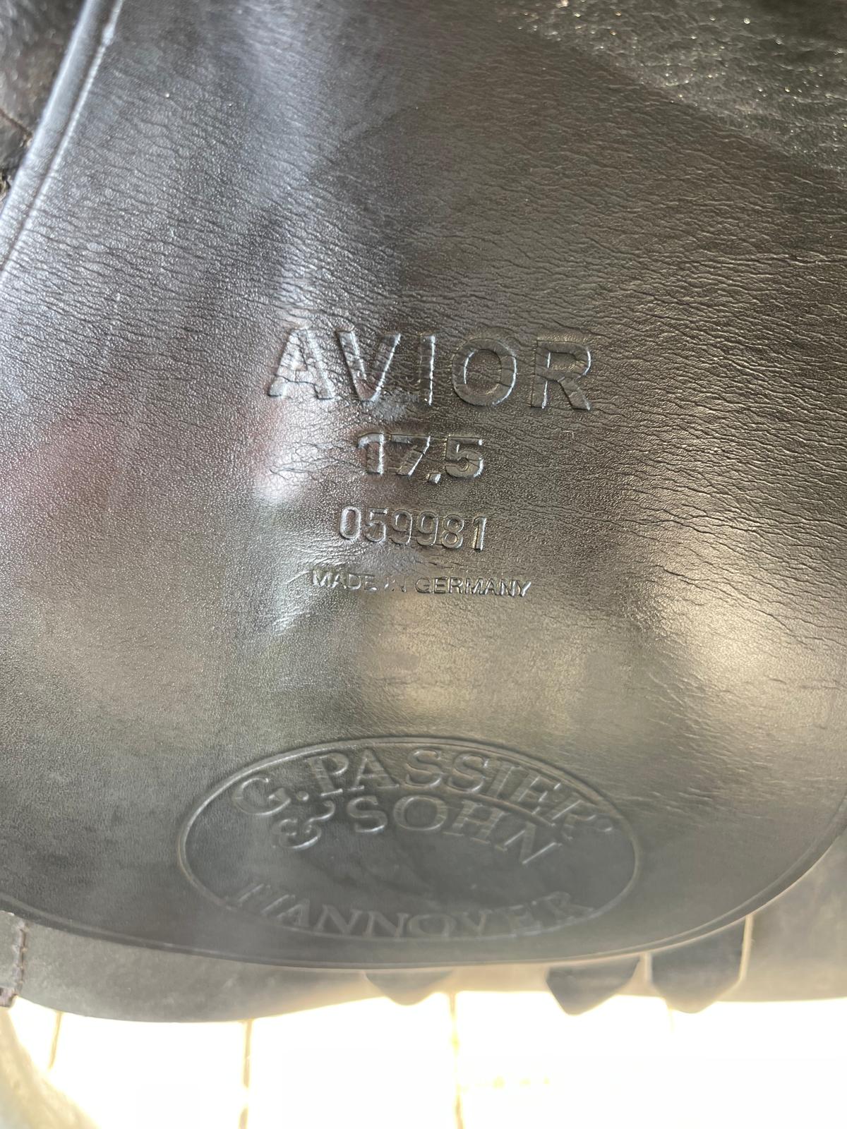 Passier Avior 17,5" schwarz Springsattel, Pferdesattel Shop