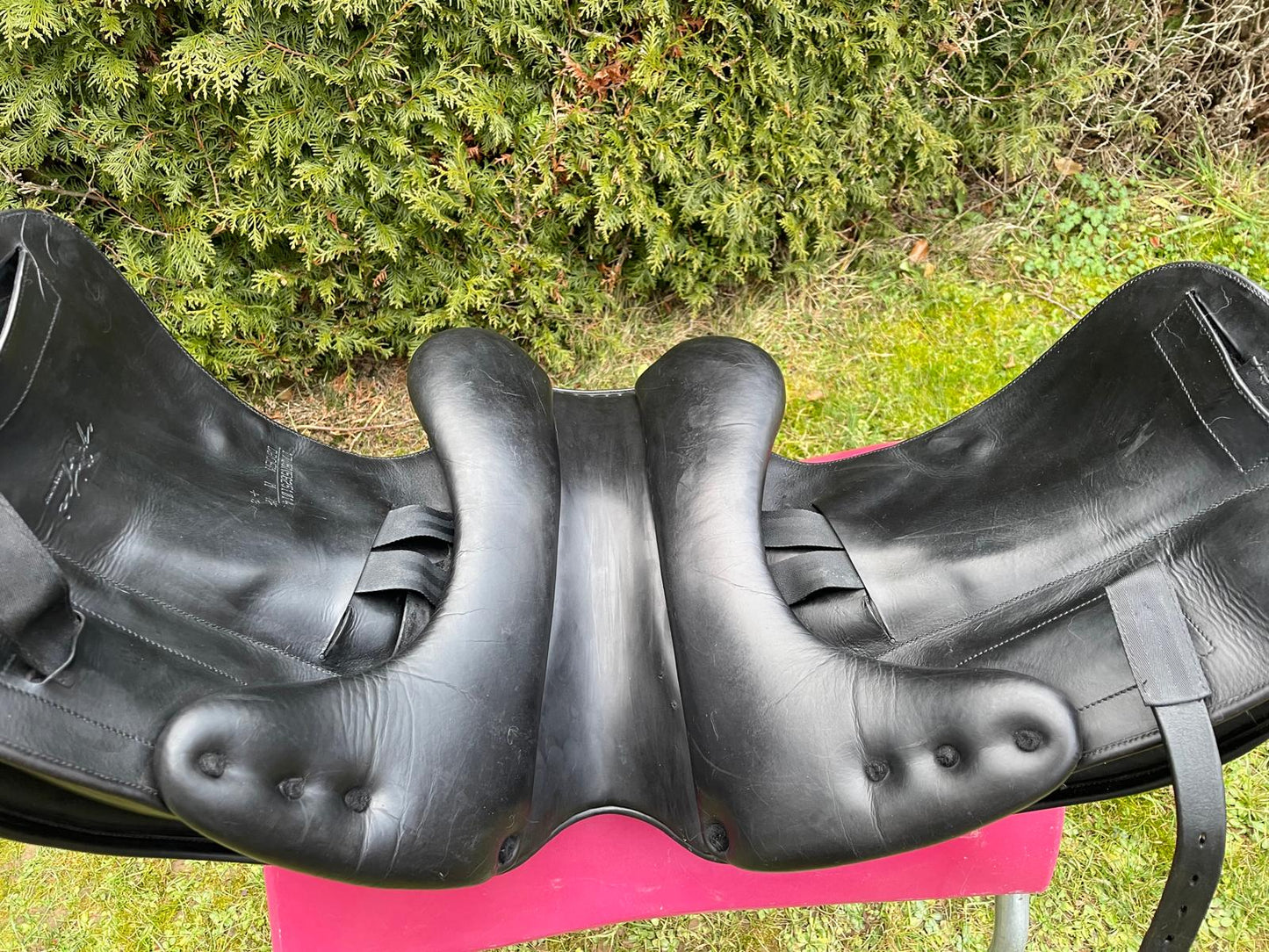 Selleria Equipe DR Bocelli Monoblatt 17,5" Dressursattel, Pferdesattel Shop