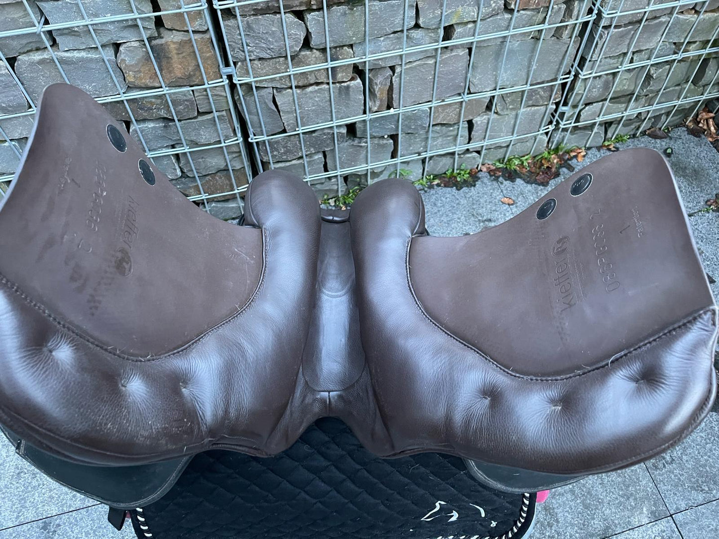 Kieffer Garmisch Evolution Exclusive S1 17" schwarz/braun Vielseitigkeitssattel - Pferdesattel Shop