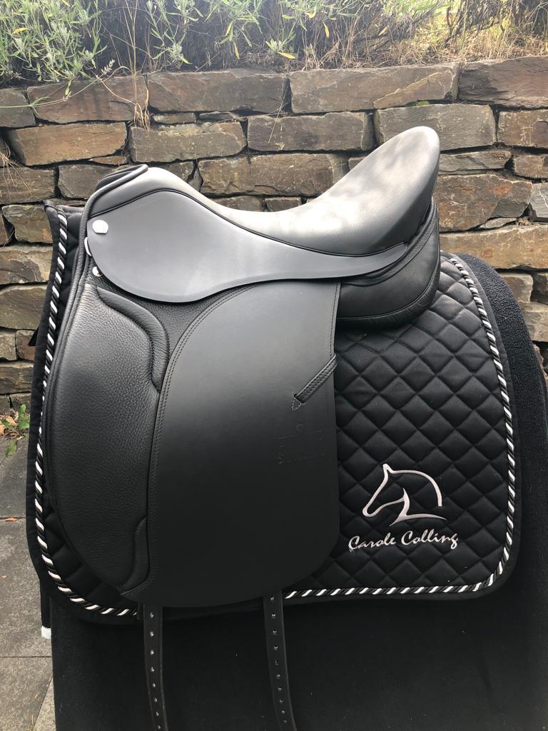 Sommer Somero Classic 17,5" schwarz Dressursattel [NEU]