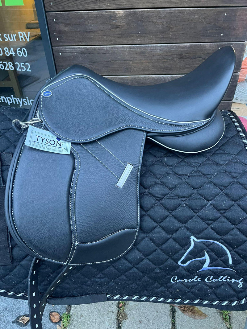 Tysons Breeches Diamont 15" Dressursattel [NEU]