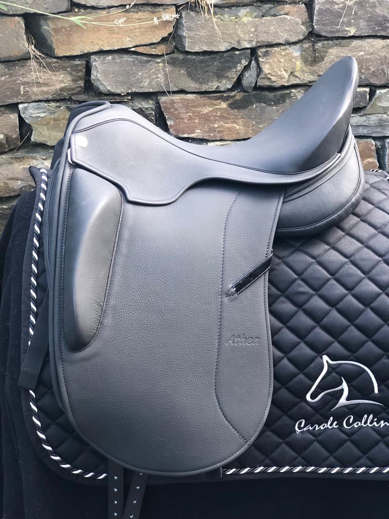 Sommer Esprit Athens black patent 17.5"