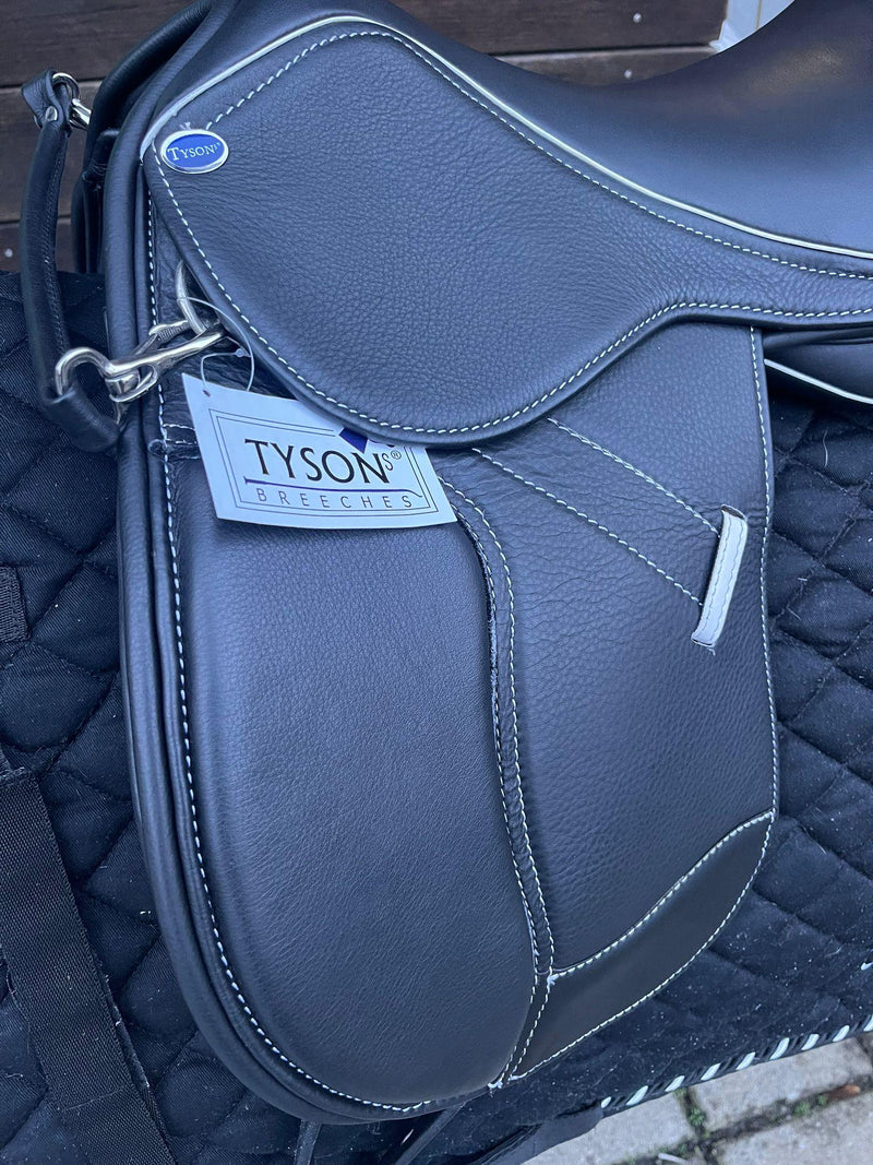 Tysons Breeches Diamont 15" Dressursattel [NEU]
