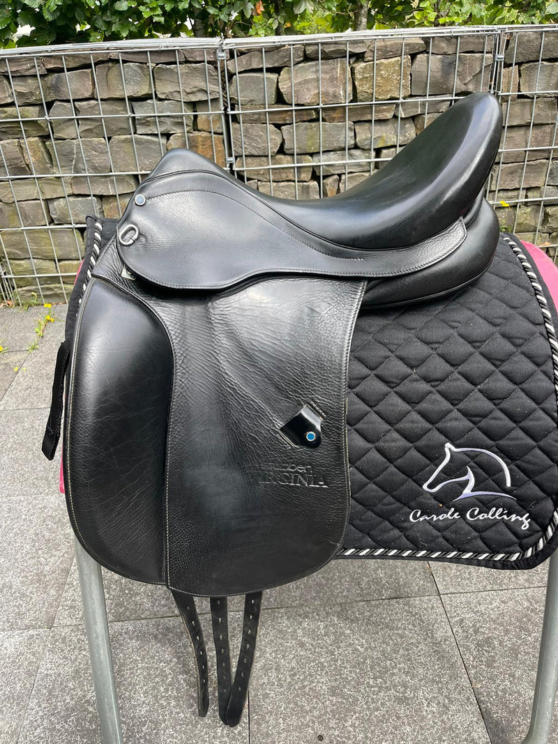 Stübben Virginia schwarz 17,5" Dressursattel