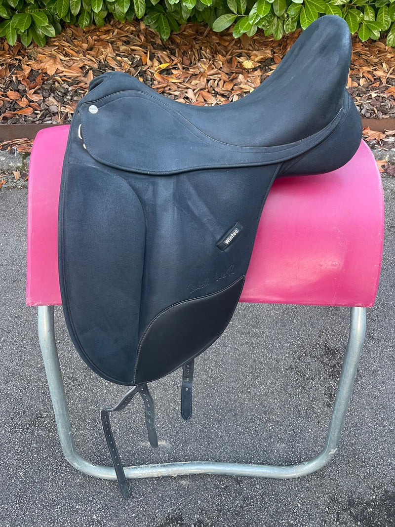 Wintec Isabell Werth 17,5" schwarz