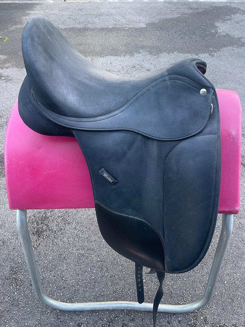 Wintec Isabell Werth 17,5" schwarz