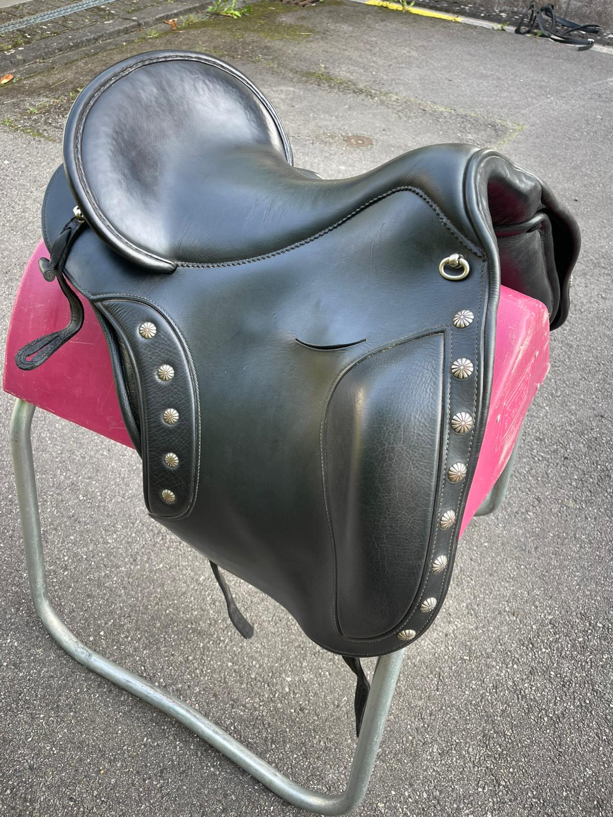 Deuber & Partner El Campo schwarz S2, Pferdesattel Shop