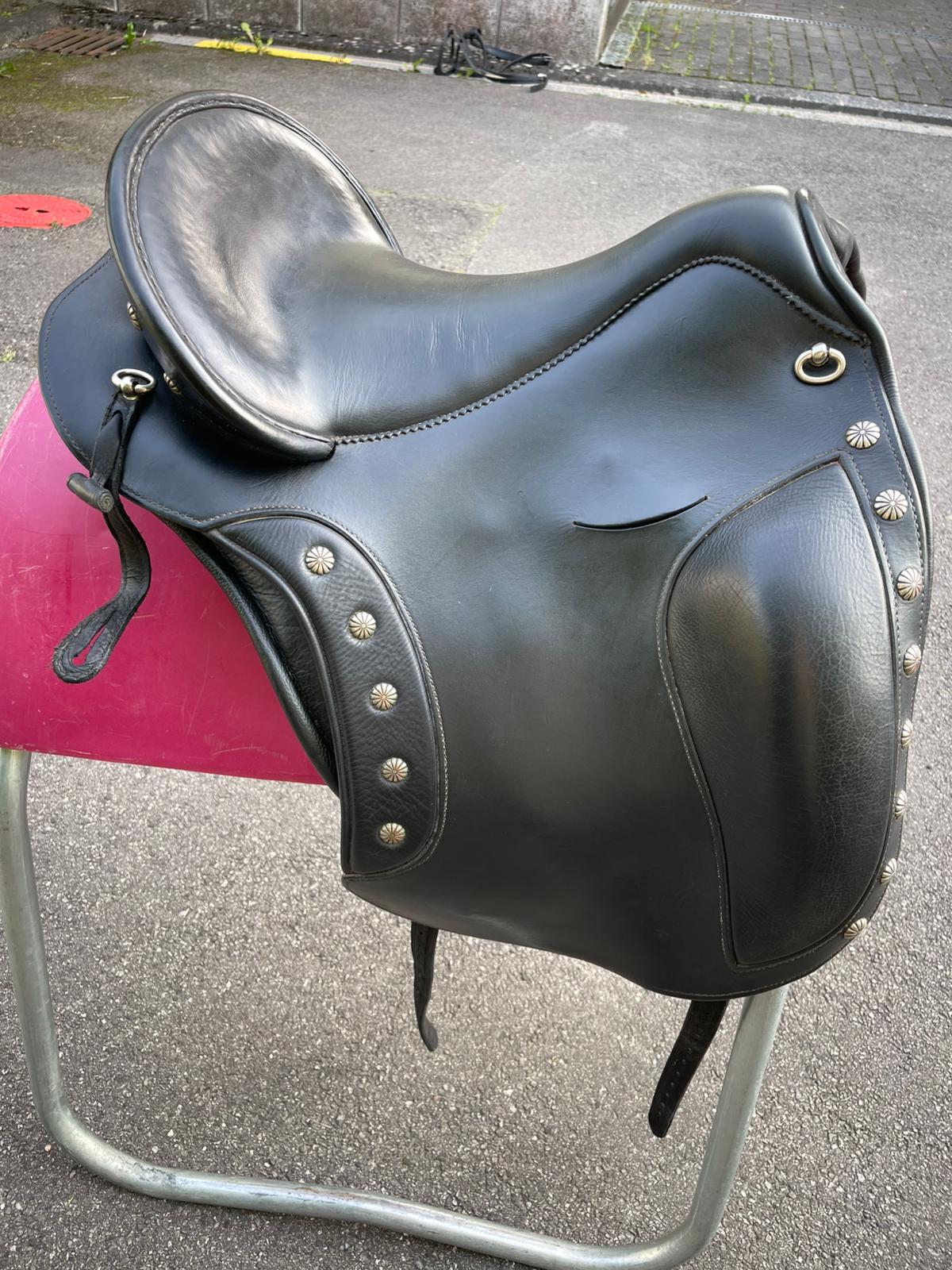 Deuber & Partner El Campo schwarz S2, Pferdesattel Shop