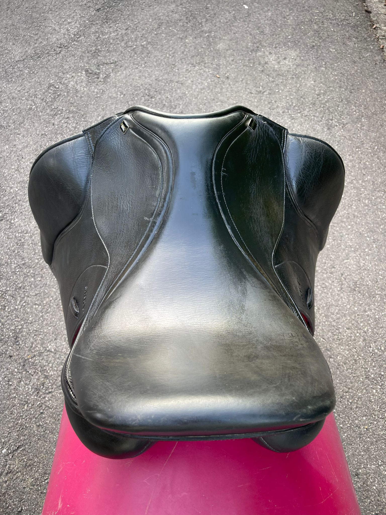 Anky Dressursattel schwarz 17", Pferdesattel Shop
