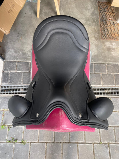 Zaldi Drim 17" schwarz Dressursattel, Pferdesattel Shop