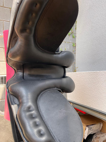 Zaldi Drim 17" schwarz Dressursattel, Pferdesattel Shop