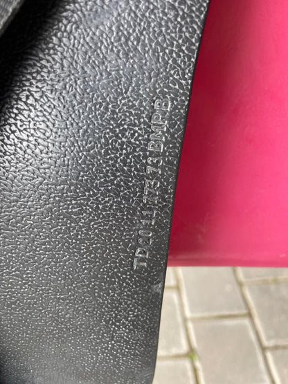 Tech 1 Dressursattel schwarz 17, Pferdesattel Shop