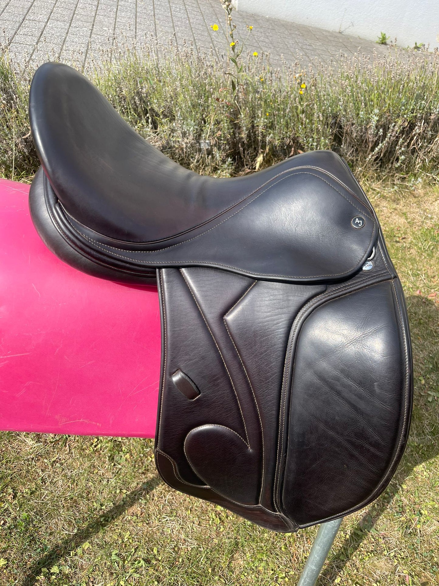 Anke Just by Harry Dabbs 17,5" braun Dressursattel, Pferdesattel Shop