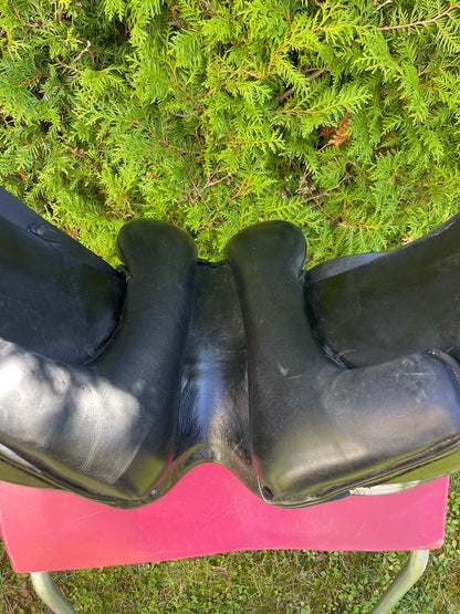 Sommer Opus Dressur 17,5" Schwarz  Dressursattel, Pferdesattel Shop