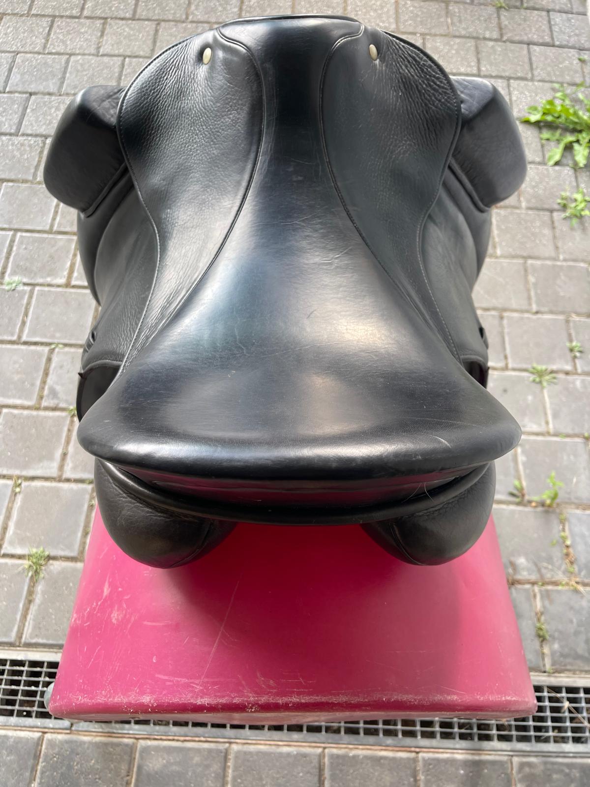 Hennig ESF Ergo Saddlefit 17,5" Dressursattel, Pferdesattel Shop