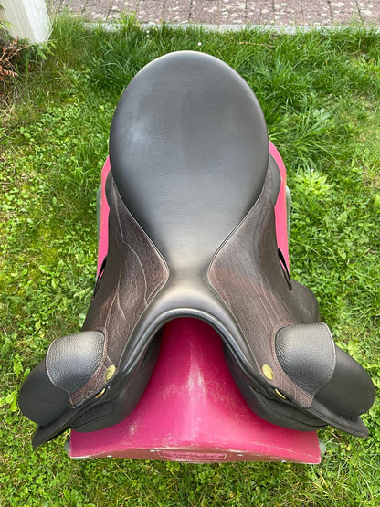 Sommer Novalis 17,5" mocca Kroko Lack Dressursattel [NEU], Pferdesattel Shop