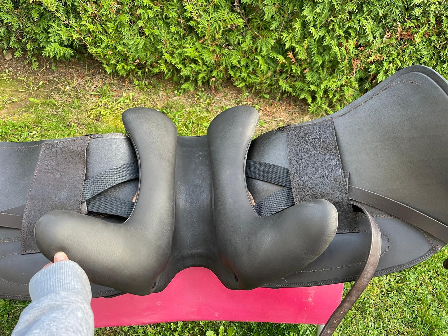 Sommer Novalis 17,5" mocca Kroko Lack Dressursattel [NEU], Pferdesattel Shop