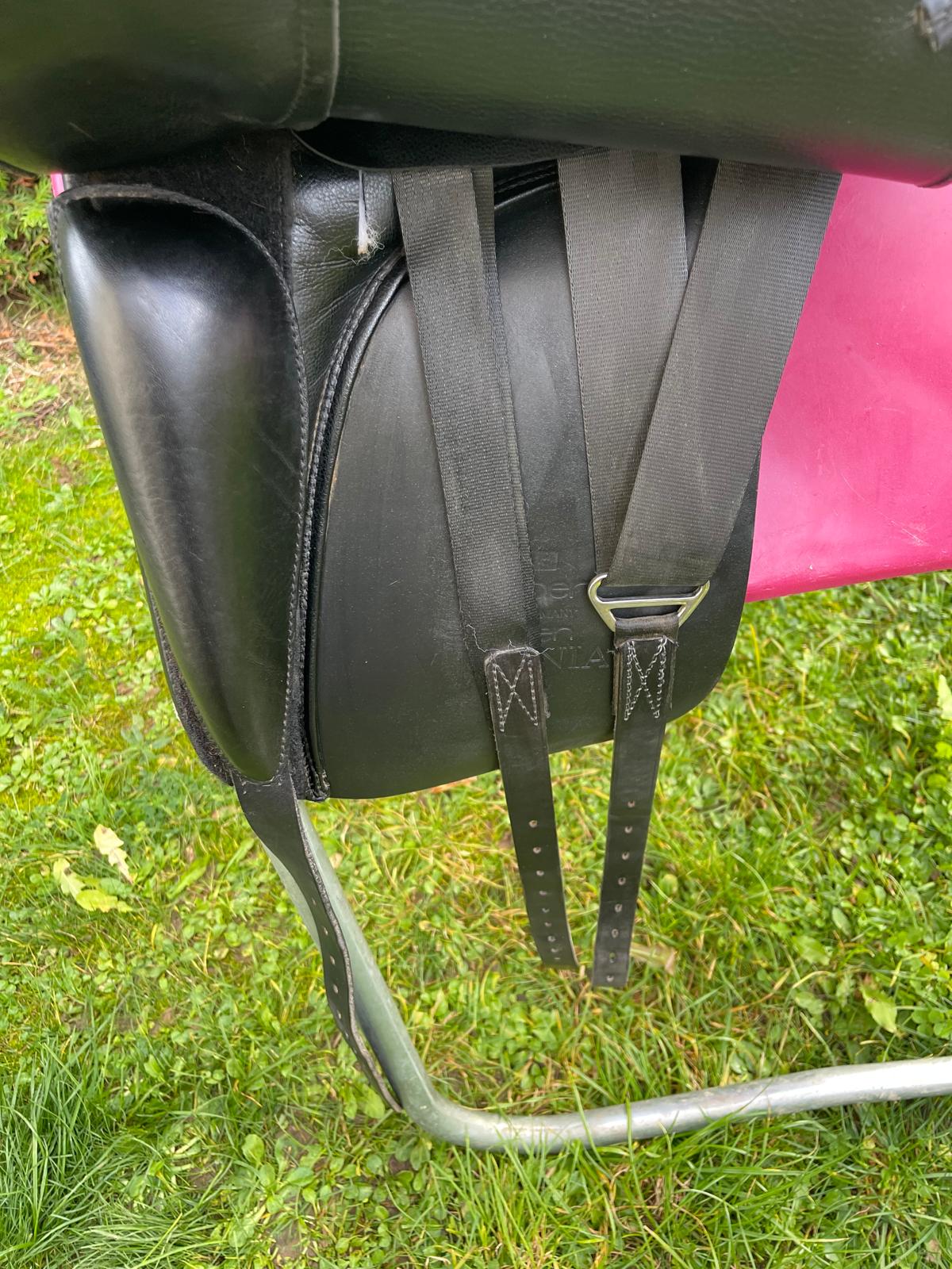 Stübben Virginia schwarz 17,5" Dressursattel, Pderdesattel Shop