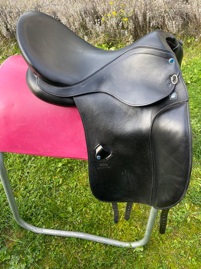 Stübben Virginia schwarz 17,5" Dressursattel, Pderdesattel Shop