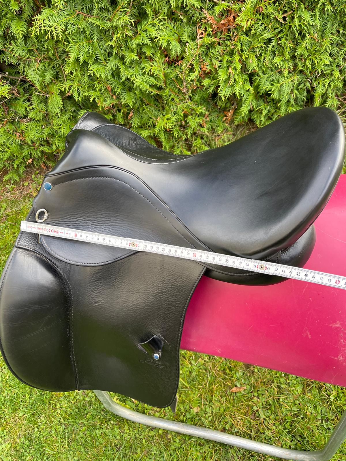 Stübben Virginia schwarz 17,5" Dressursattel, Pderdesattel Shop