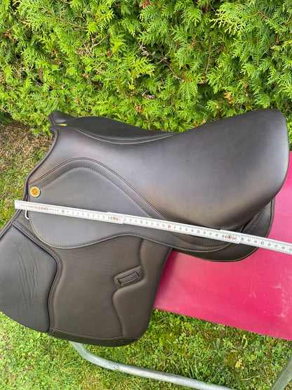 Jorge Canaves One 17,5" Dunkelbrauner Springsattel [NEU] Pferdesattel Shop