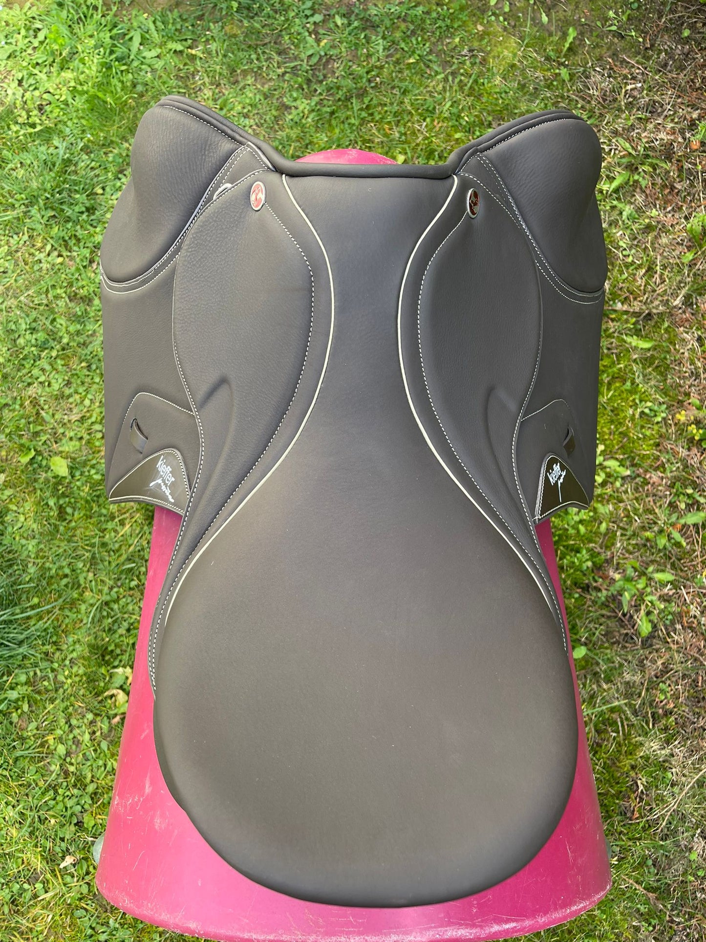 Kieffer Passion Four S 2 (18“) braun Springsattel [NEU], Pferdesattel Shop