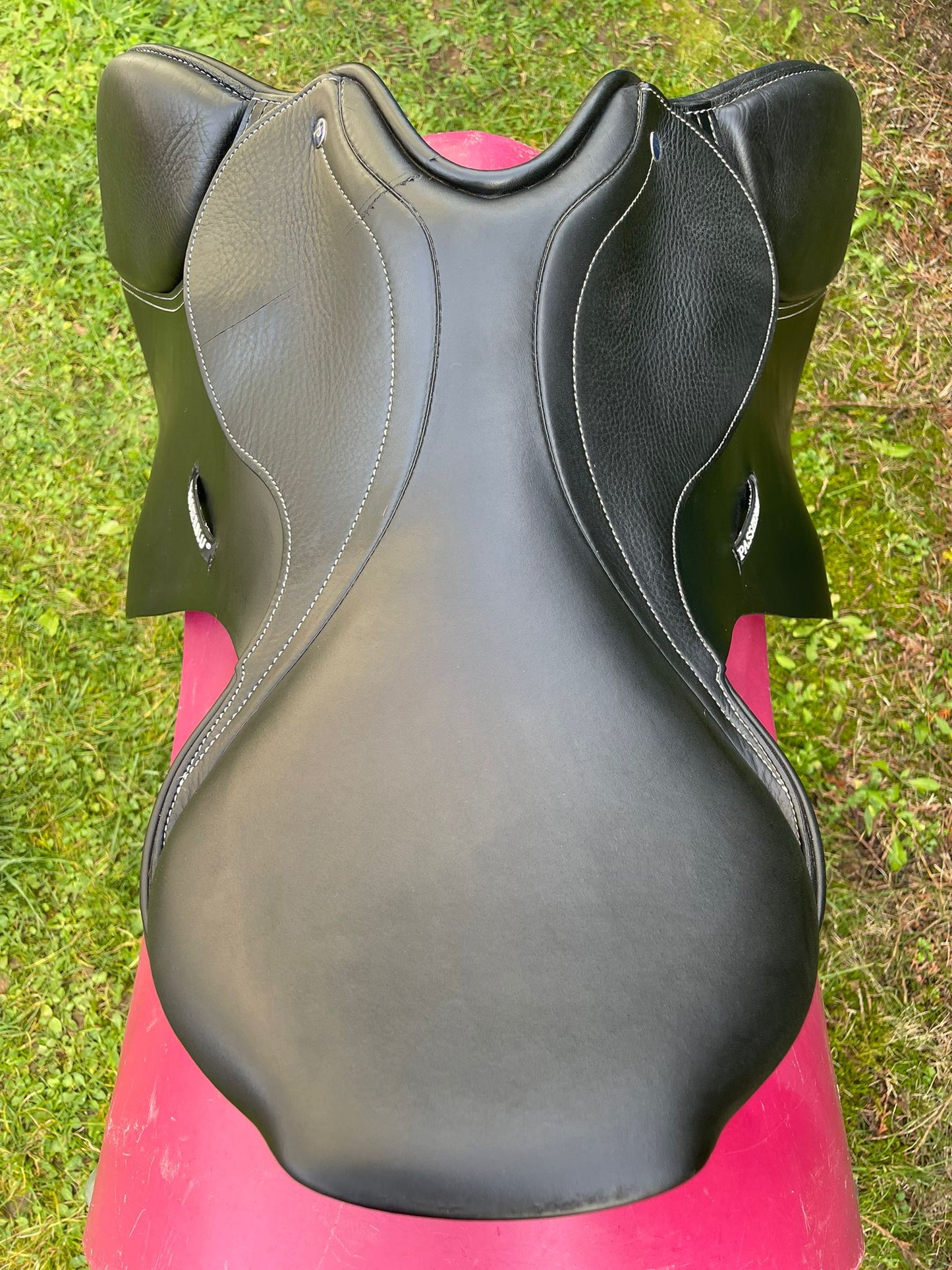 Passier Blu Motion 18" Schwarz Springsattel