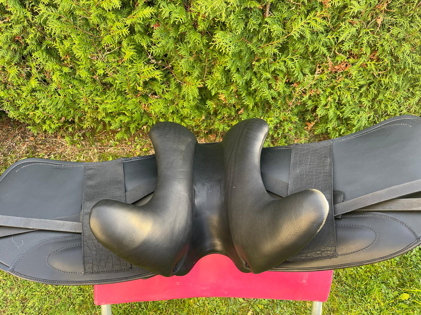 Sommer Novalis  "Galaxy 999"  17,5" schwarz [NEU], Pferdesattel Shop