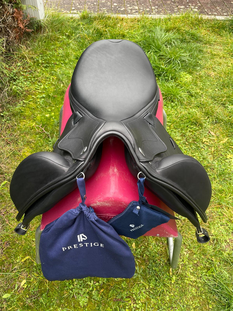 Prestige X-D2 K FREE 18" schwarz Dressursattel [NEU]