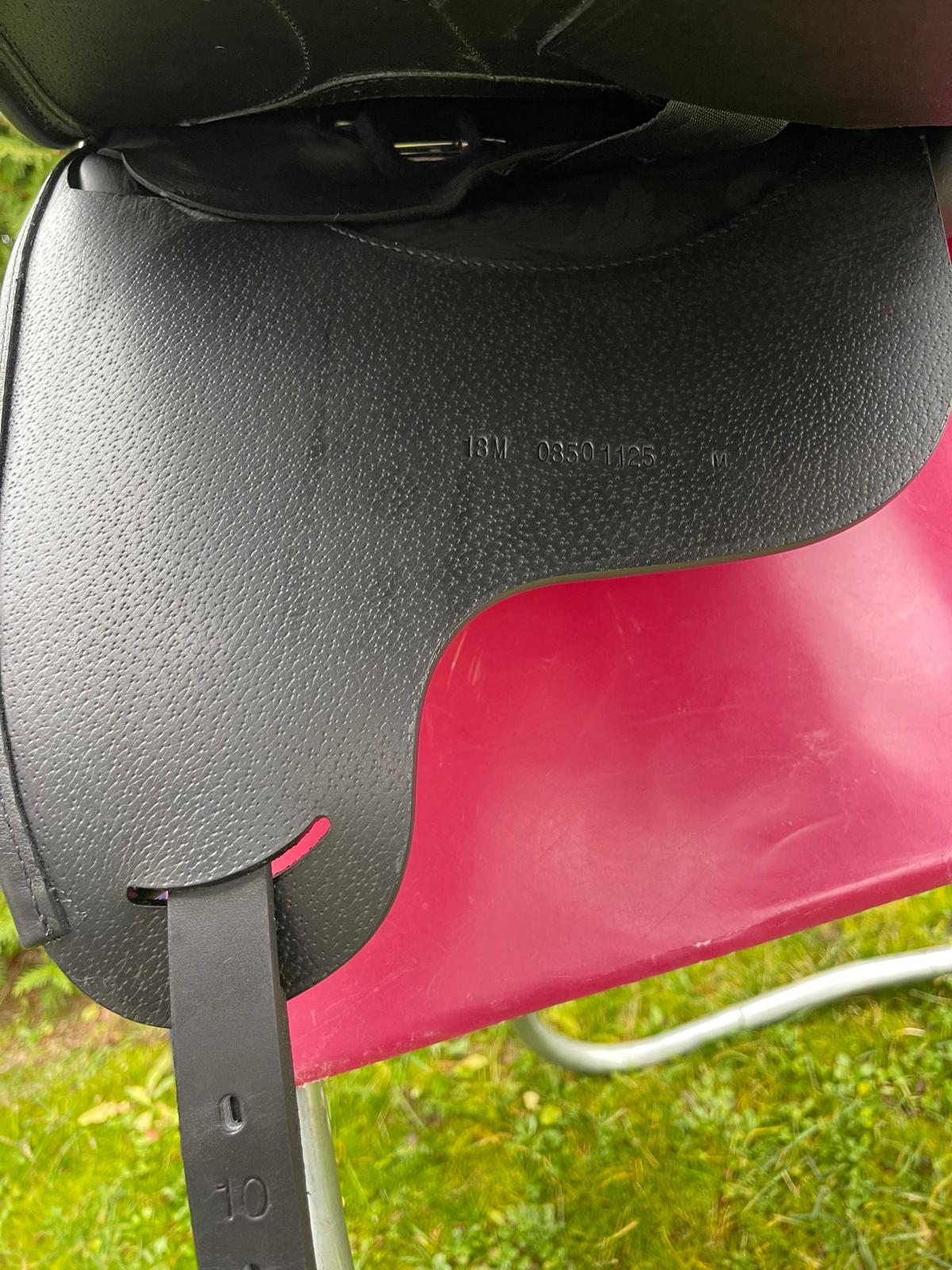 Prestige X-D2 K FREE 18" schwarz Dressursattel [NEU], Pferdesattel Shop