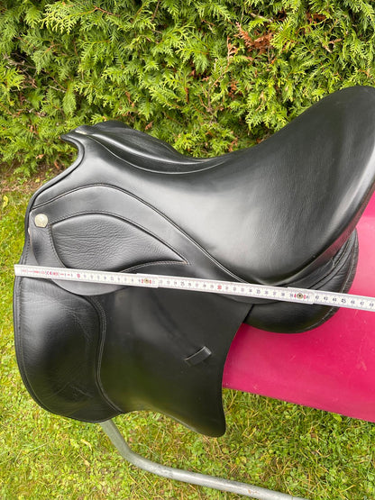 Sommer Diplomat WKE 17,5" schwarz Dressursattel, Pferdesattel Shop