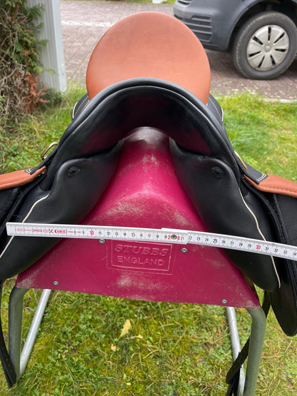 Sommer Espace Dressursattel 18" zweifarbig [NEU], Pferdesattel Shop