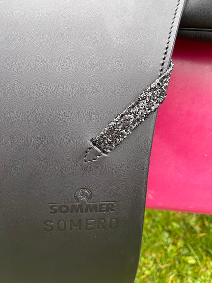Sommer Somero Classic DS "Galaxy 999" 18" Schwarz Dressursattel [NEU], Pferdesattel Shop