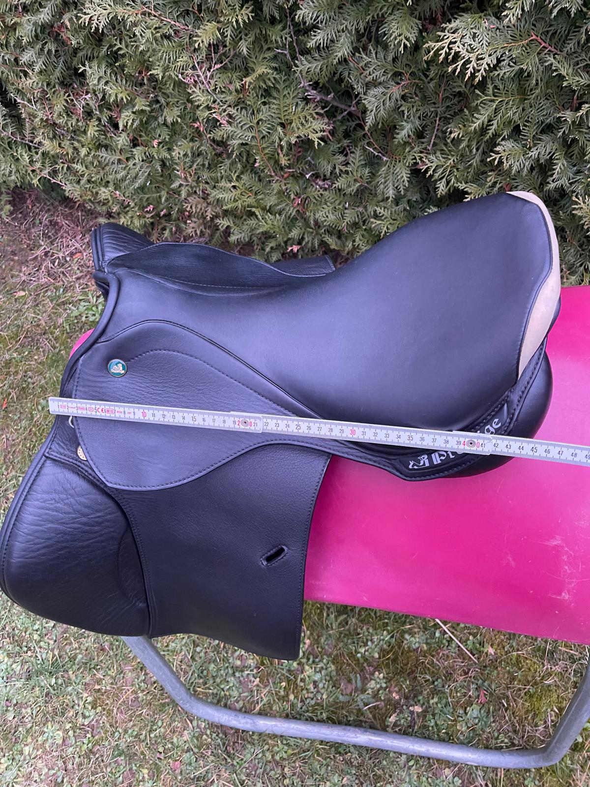 Prestige Elastic Professional Jump  17" schwarz KW 34 Springsattel, Pferdesattel Shop