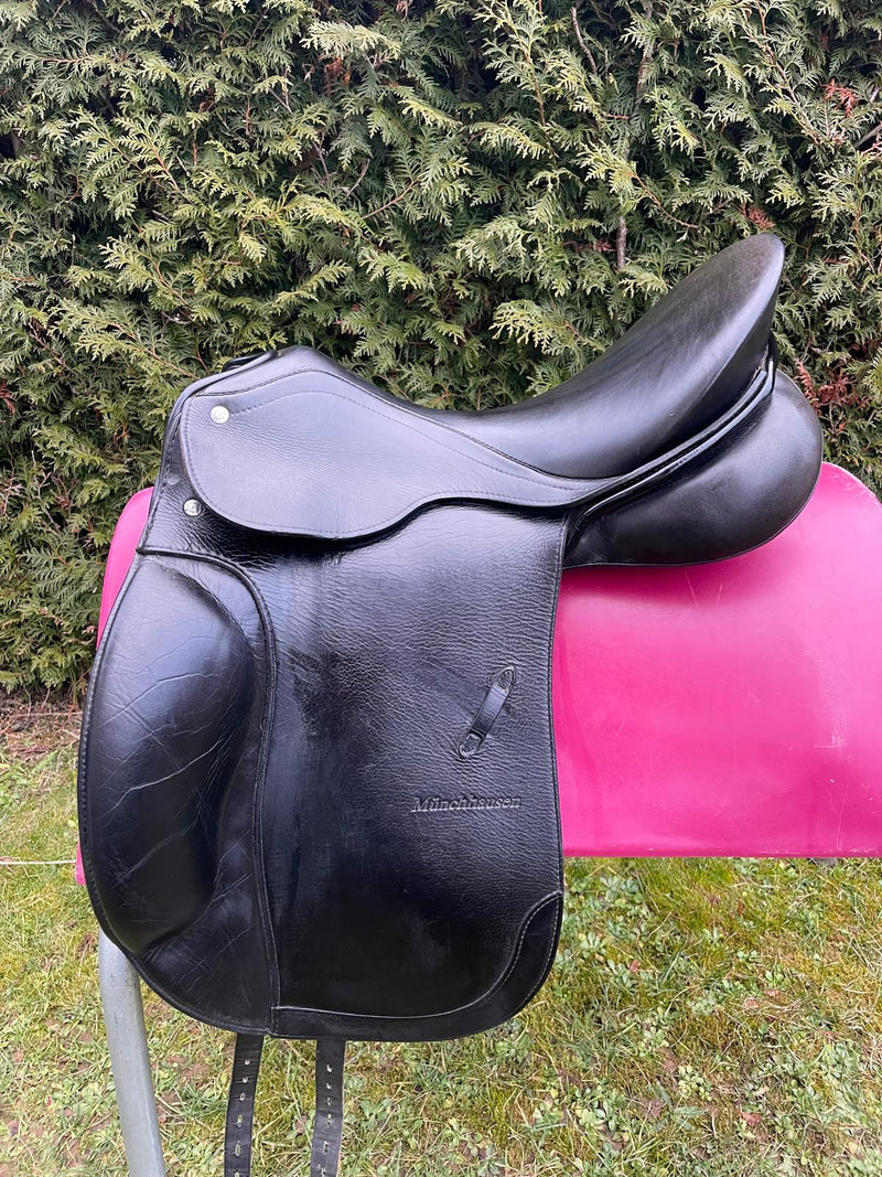 Passier Caprilli Münchhausen 17,5" schwarz Dressursattel