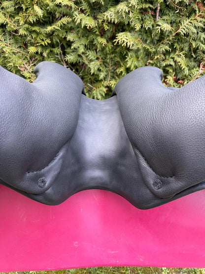 Sommer Passion DS Halbmond lack schwarz 17,5" [NEU], Pferdesattel Shop