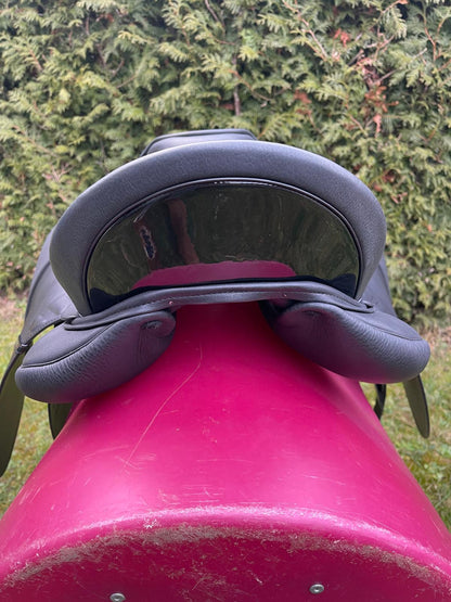 Sommer Passion DS Halbmond lack schwarz 17,5" [NEU], Pferdesattel Shop