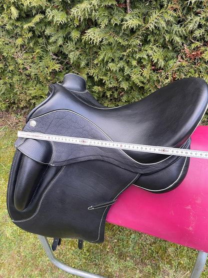 Sommer Novalis  "Galaxy Super 321"  18" schwarz [NEU]; Pferdesattel Shop