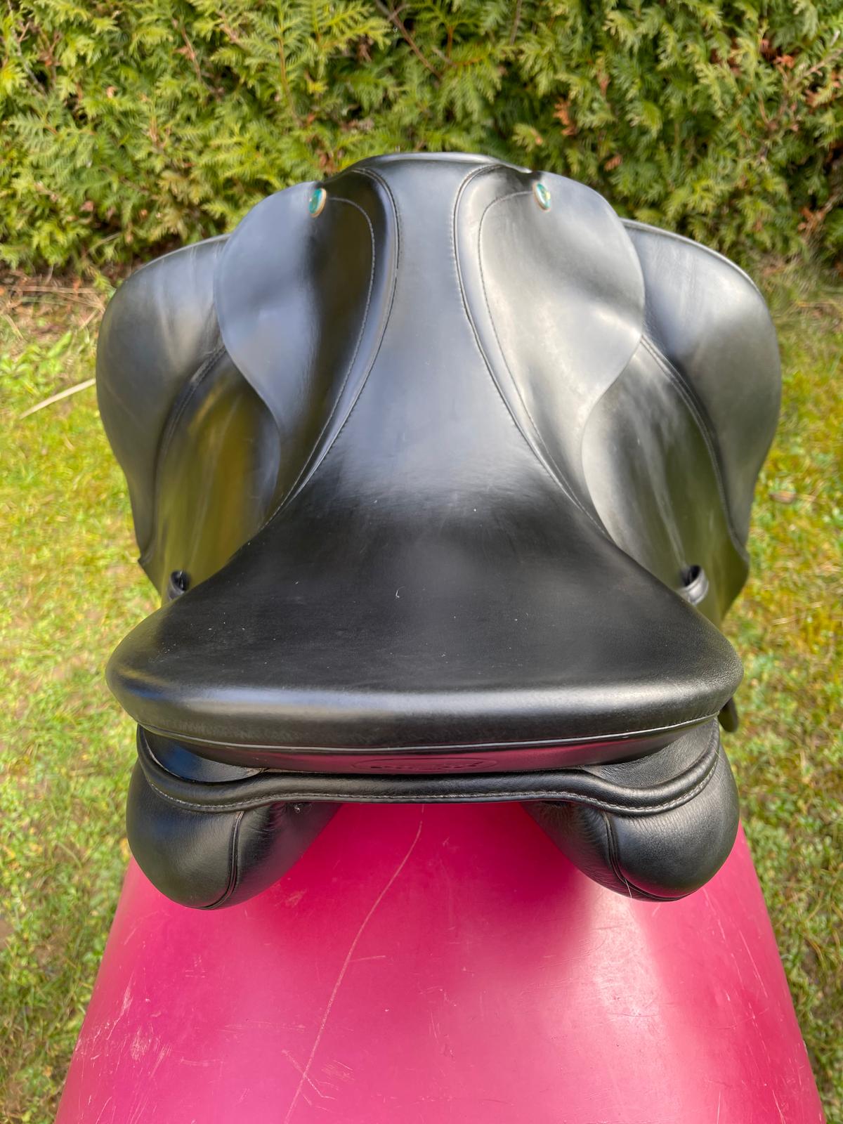 Prestige Modena 17"  17/34 schwarz Dressursattel, Pferdesattel Shop