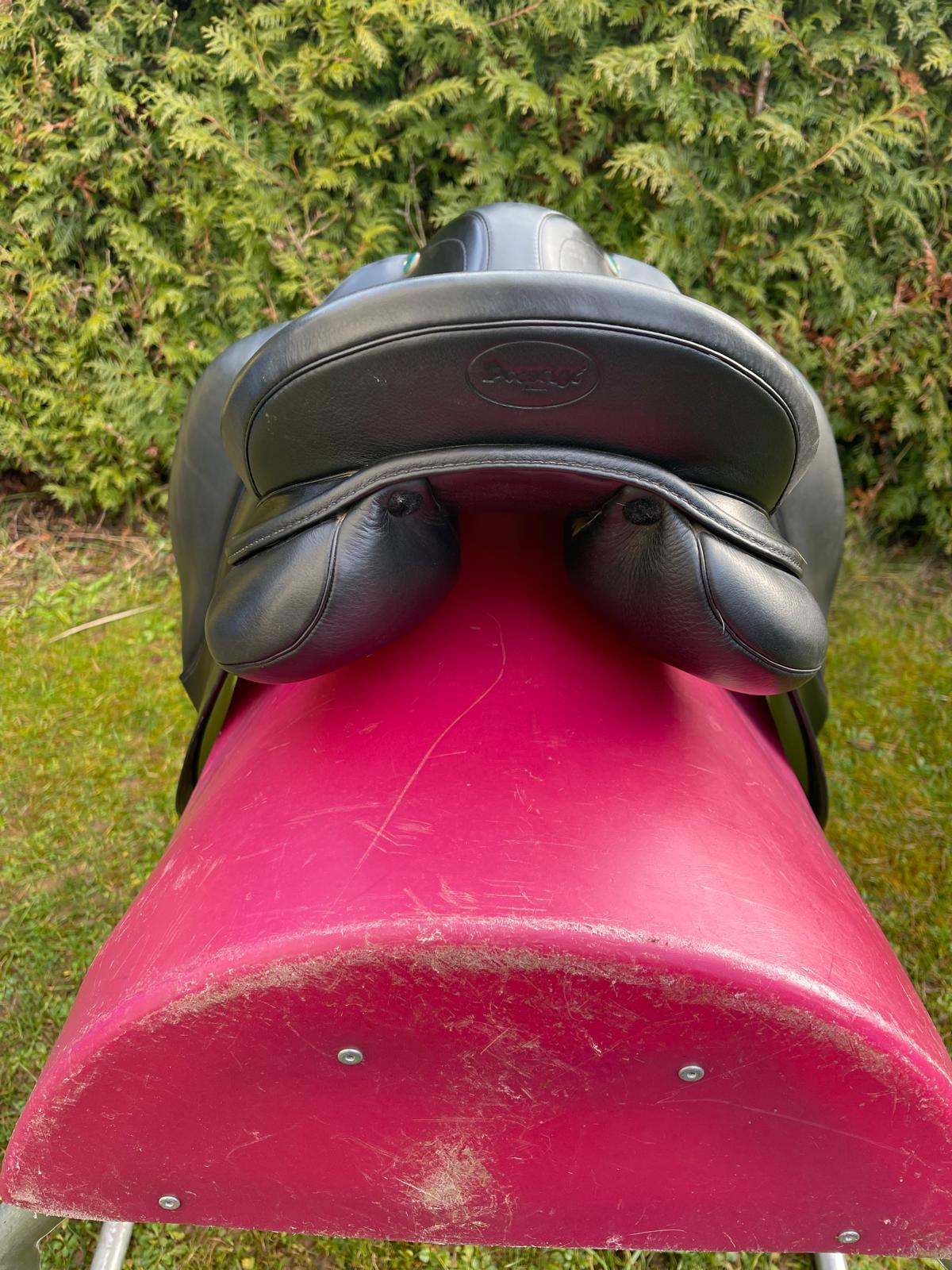 Prestige Modena 17"  17/34 schwarz Dressursattel, Pferdesattel Shop