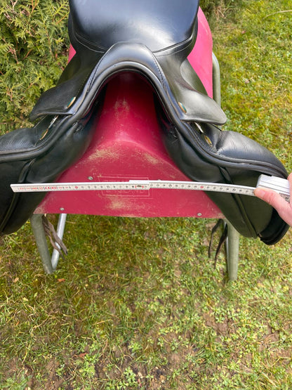 Prestige Modena 17"  17/34 schwarz Dressursattel, Pferdesattel Shop