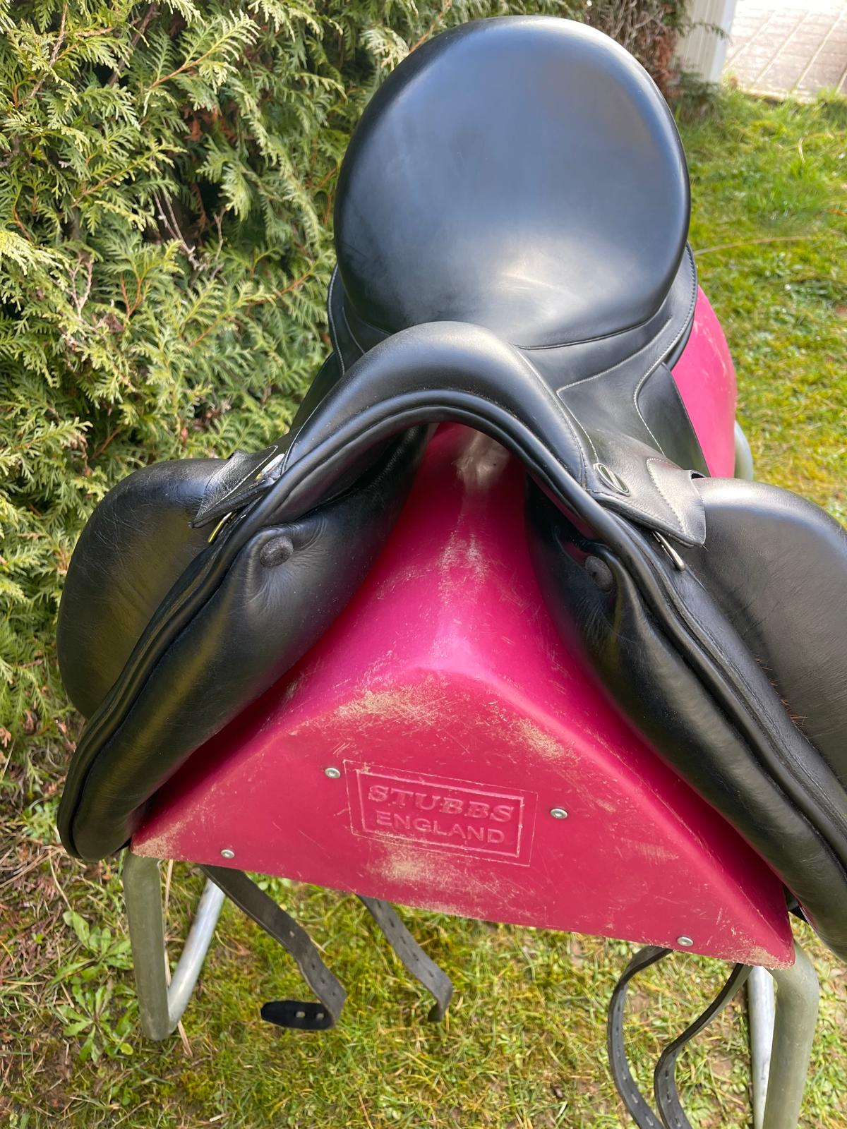 Erreplus Freestyle 18" Dressursattel