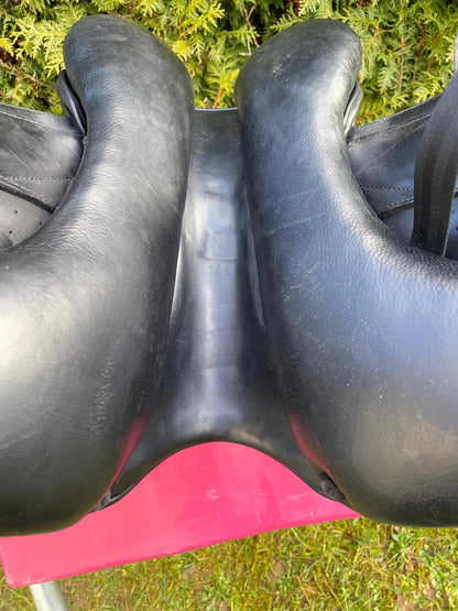 Erreplus Freestyle 18" Dressursattel