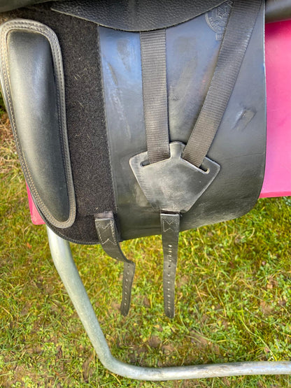 Anke Just by Harry Dabbs 17" Elegant Dressursattel, Pferdesattel Shop