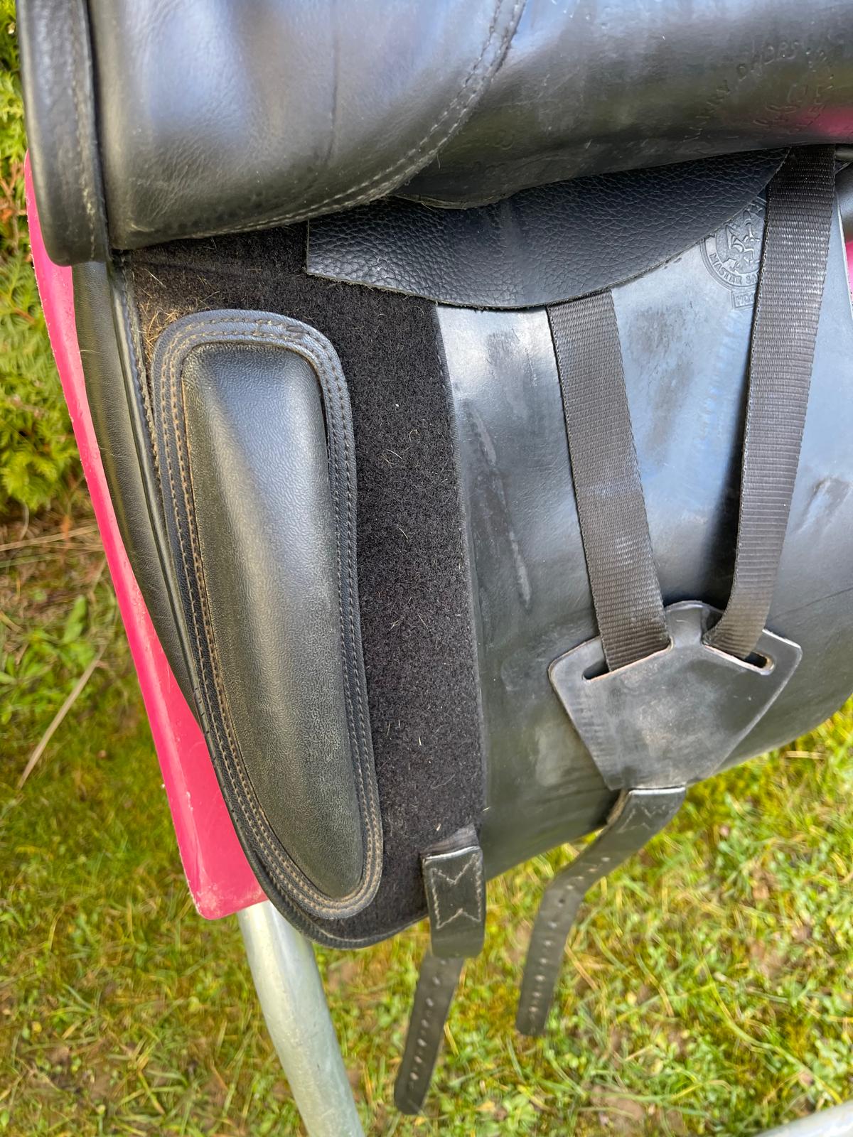 Anke Just by Harry Dabbs 17" Elegant Dressursattel, Pferdesattel Shop