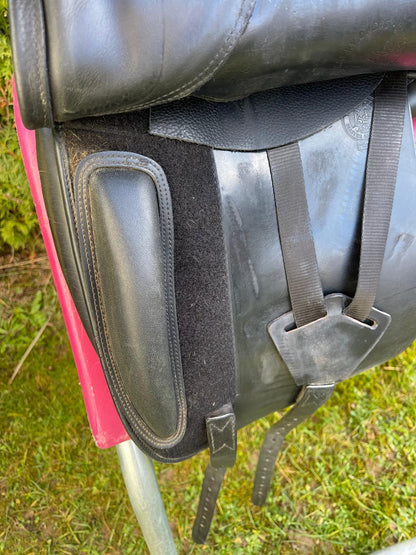 Anke Just by Harry Dabbs 17" Elegant Dressursattel, Pferdesattel Shop