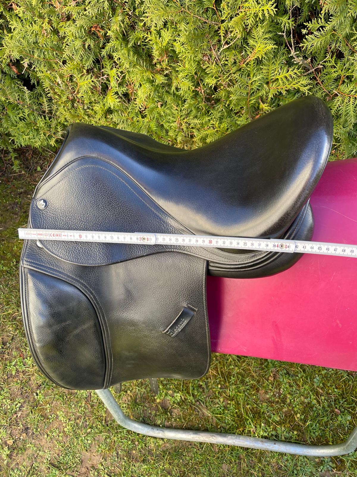 Anke Just by Harry Dabbs 17" Elegant Dressursattel, Pferdesattel Shop