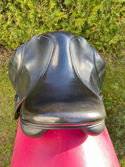 Anke Just by Harry Dabbs 17" Elegant Dressursattel, Pferdesattel Shop